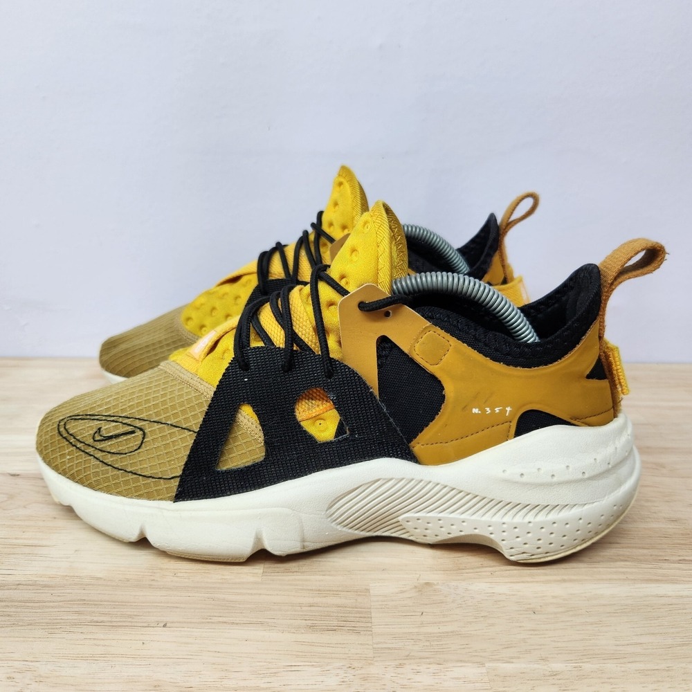 Nike Air Huarache Type Golden Mens Shoes Size 9 (BQ5102-700) - Picture 2 of 10